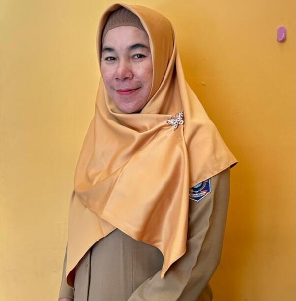 Dr. Mirdayati, S.H., M.Si
